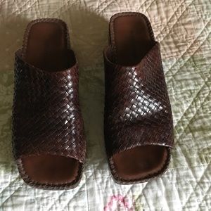 Naturalizer Brown Platform Heels size 8.5N